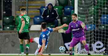 Linfield and Glentoran play out Big Two thriller at Windsor Park - Belfast Live