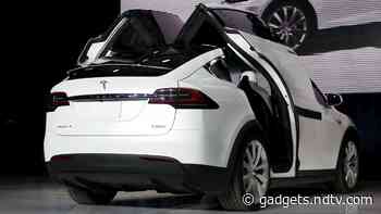 Tesla Recalls 870 Cars in China Over Defective Roofs