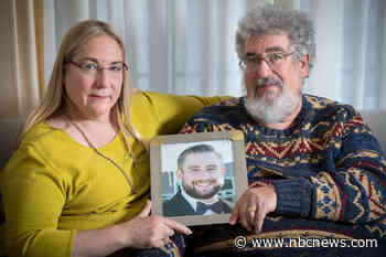 Parents of slain DNC staffer Seth Rich settle suit with Fox News