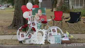 Houston family commemorates Thanksgiving at site where 10-year-old Victor Peterzen was killed - KTRK-TV