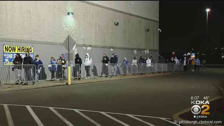 Minimal Lines And Safety Precautions Highlight Black Friday 2020 In Pittsburgh Area