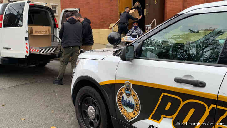 Pittsburgh Police Thank Volunteers Who Helped Them Provide Thousands Of Warm Meals For The Homeless On Thanksgiving