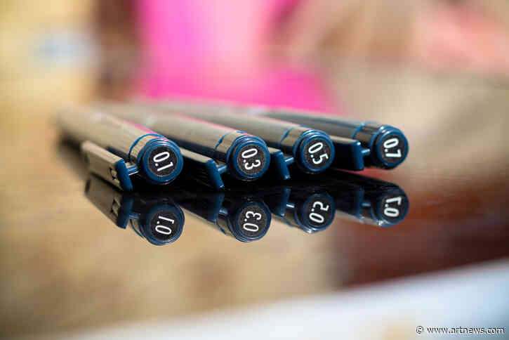 Here Are the Best Black Friday Weekend Deals on Pens and Markers for Artists