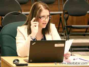 Tutors start helping online students