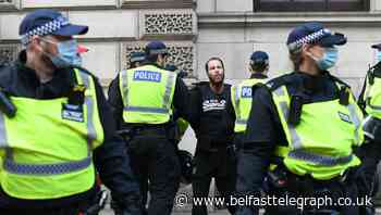 More than 150 arrested amid anti-lockdown protests in London