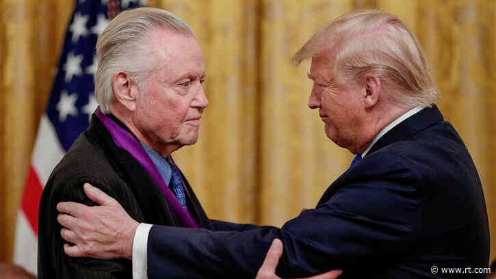 Conservative actor Jon Voight sets off liberal Hollywood in pro-Trump video slamming Pelosi, Newsom as ‘disgrace to mankind’