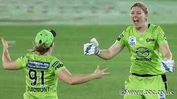 WBBL Final: Sydney Thunder thrash Melbourne Stars by seven wickets to win title