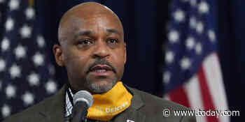 Denver mayor travels for Thanksgiving after urging people to stay home