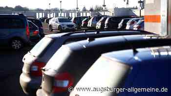 Auto rollt in Bobingen aus der Parklücke - Augsburger Allgemeine