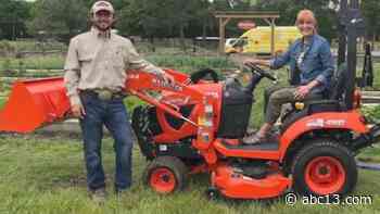 Houston food charity, Hope Farms, has tractor stolen on Thanksgiving Day - KTRK-TV