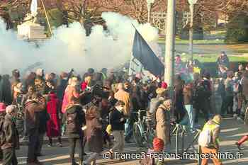 Strasbourg : 3000 personnes manifestent contre la loi "Sécurité globale" - France 3 Régions