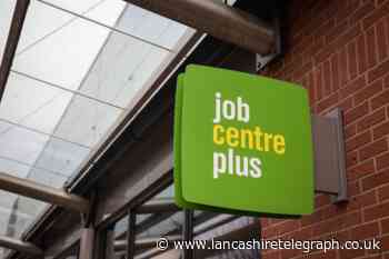 Universal Credit claimants set to lose £3000 in benefits