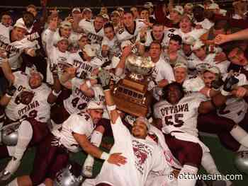 BLAST FROM THE PAST: Football Gee-Gees go back in time to celebrate 2000 Vanier Cup win - Ottawa Sun