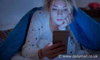 Spending time on your phone 'isn't bad for mental health', scientists say 