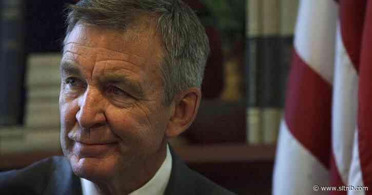U.S. District Judge Dee Benson dies at age 72 from brain cancer