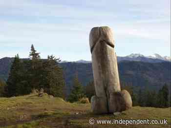 7ft phallus sculpture disappears from German countryside