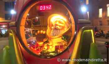 A Modena c'è l'astronave di Babbo Natale. VIDEO - modenaindiretta.it