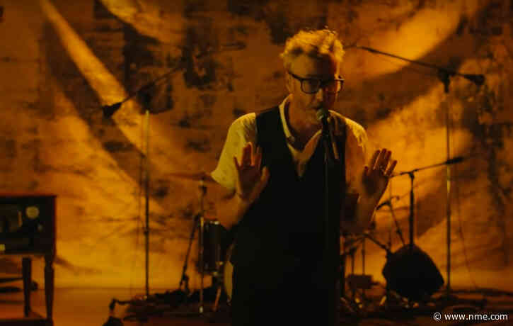Watch Matt Berninger’s rollicking cover of The Velvet Underground’s ‘I’m Waiting For The Man’