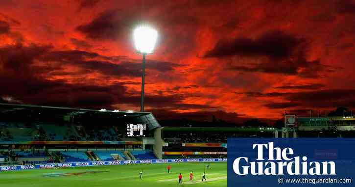 Channel Seven accused of making 'Trump-like' claims in dispute with Cricket Australia