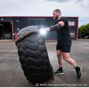 Boxer to pull Santa's sleigh 26 miles to help Blackburn toy appeal