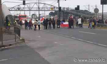 Gran atochamiento vehicular en Ruta 160 por manifestación de comerciantes de Coronel y Lota - Canal 9 Bío Bío Televisión
