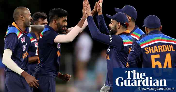 India avoid whitewash with 13-run win over Australia in third ODI