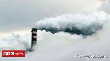 Climate change: PM aims for world-leading UK emissions cuts