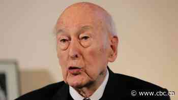 Valéry Giscard d'Estaing, former French president who helped reshape Europe, dead of COVID-19
