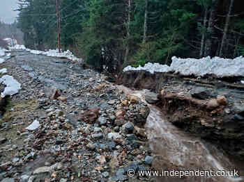 Six missing after Alaska landslides