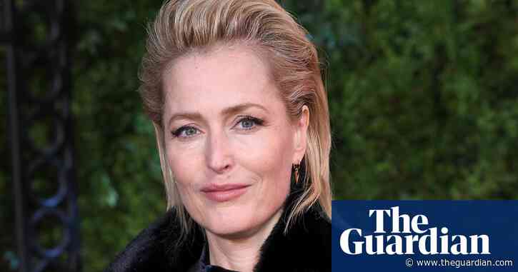 Gillian Anderson and Richard E Grant lead cast of Aardman's Netflix musical, Robin Robin