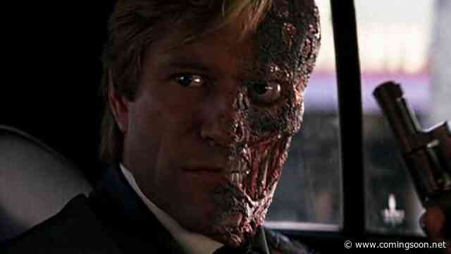 Aaron Eckhart Discusses His Role as Two-Face in The Dark Knight
