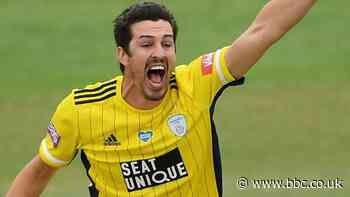 Hampshire: Chris Wood agrees new white-ball contract until end of 2021