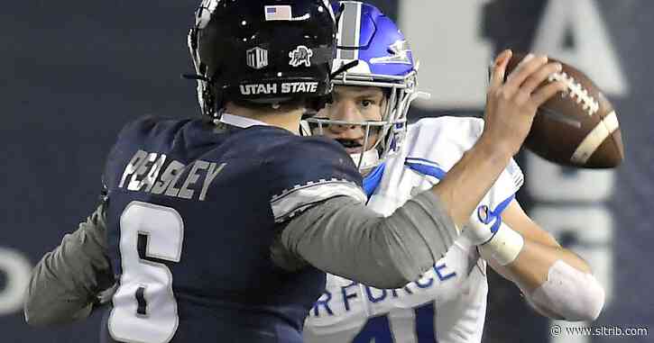 Utah State falls apart in last home game of football season, a 35-7 loss to Air Force