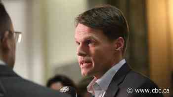 Clark asks Saskatoon residents to remain vigilant against COVID-19, SHA urges virtual holiday gatherings