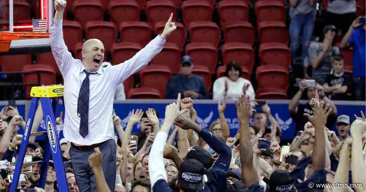 Utah State basketball seeking win over 3-point-happy BYU as coach Craig Smith recovers from COVID-19