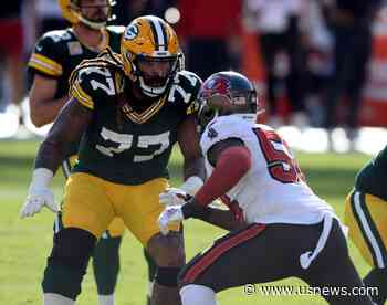 Packers' Versatile Offensive Line Keeps Overcoming Injuries