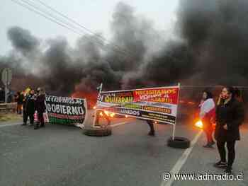 Comerciantes de Lota y Coronel protestaron contra la cuarentena: cortaron el tránsito con barricadas - ADN Chile