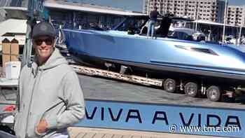 Tom Brady Buys Multi-Million Dollar Super Boat, Check Out the Pics!