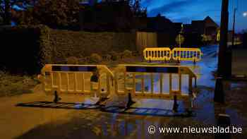 Sint-Henricusstraat afgesloten door wateroverlast