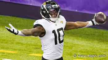 Jaguars' pass ricochets off Vikings defender for 28-yard TD to Laviska Shenault