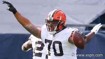 Browns follow up score to 310-pound Kendall Lamm with 75-yard TD to Peoples-Jones