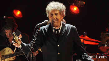 Bob Dylan's entire catalog acquired by Universal Music
