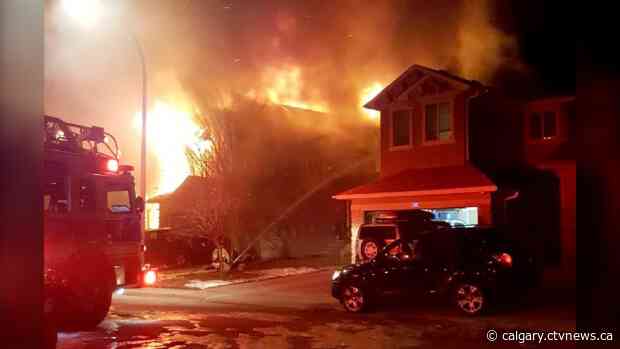 Flames tear through multiple homes in northwest community of Royal Oak