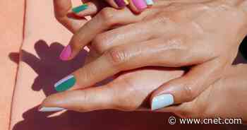 ManiMe review: The best at-home gel manicure is custom-fitted to your nails     - CNET