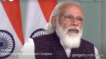 Prime Minister Narendra Modi at India Mobile Congress: Mobile Tech to Be Used for COVID-19 Vaccination Drive