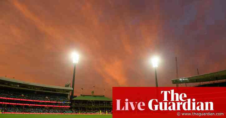 Australia v India: third T20 international – live!