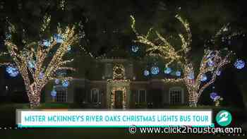 All aboard! This school bus tours Houston’s River Oaks spectacular Christmas lights display - KPRC Click2Houston