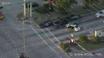 Man critically injured in possible road rage shooting east of downtown - KHOU.com