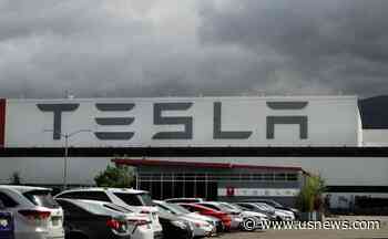 Tesla Seeks to Sell $5B in Stock; CEO Musk Moves to Texas