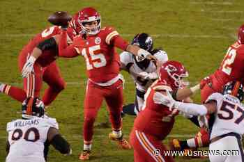 Chiefs QB Patrick Mahomes' Arm Angles Causing Defenses Fits